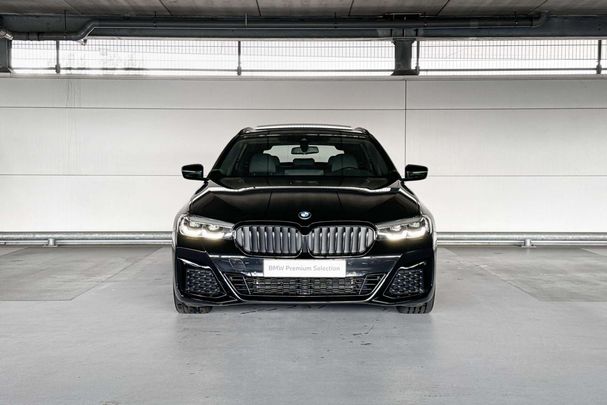 BMW 520i Touring 135 kW image number 2