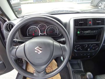 Car image 14