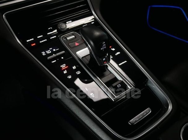 Porsche Panamera 4 E-Hybrid 340 kW image number 28