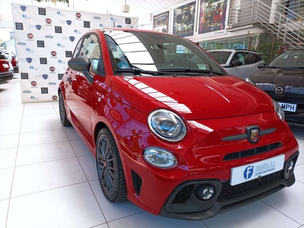 Abarth 695C 132 kW image number 22