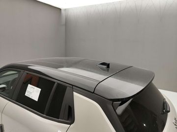 Car image 36