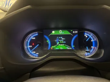 Car image 13