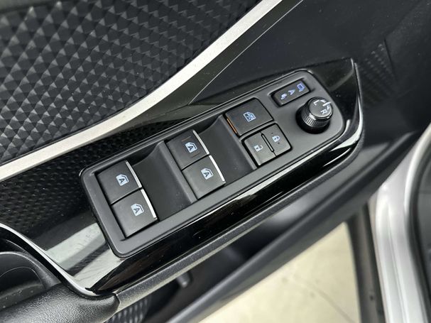 Toyota C-HR 90 kW image number 30