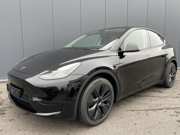 Tesla Model Y Standard Range 235 kW image number 1