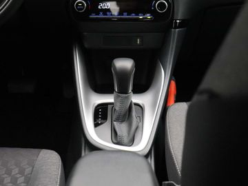 Car image 10