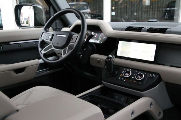 Land Rover Defender 297 kW image number 3