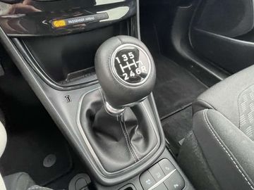 Car image 28