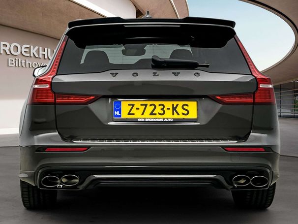 Volvo V60 T6 AWD Ultimate 257 kW image number 37