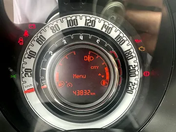 Car image 28