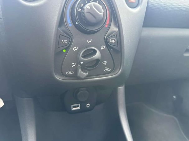 Toyota Aygo 53 kW image number 16