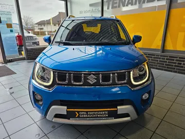 Car image 3