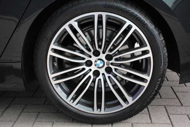 BMW 520i 135 kW image number 36