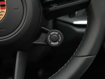 Car image 36