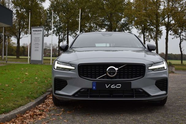 Volvo V60 T6 Recharge AWD Plus 257 kW image number 3