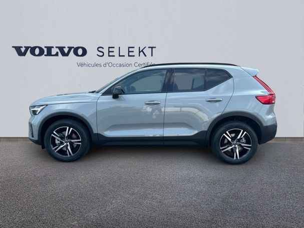 Volvo XC40 Plus 122 kW image number 3