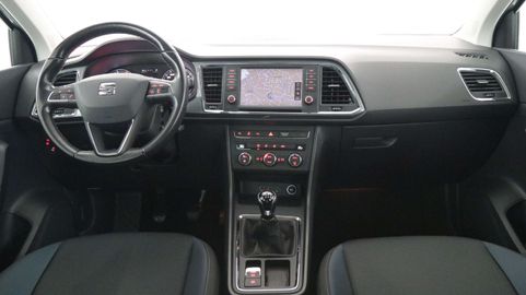 Car image 37