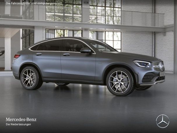 Mercedes-Benz GLC 300 e 235 kW image number 15