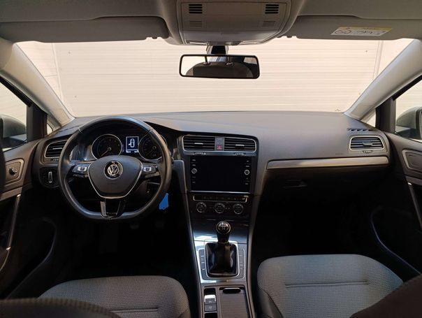 Volkswagen Golf TSI 63 kW image number 12