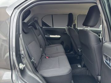 Car image 10