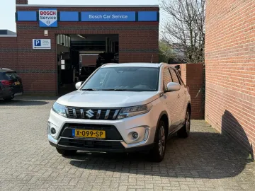 Car image 17