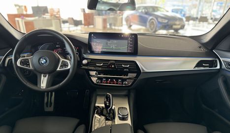 Car image 38