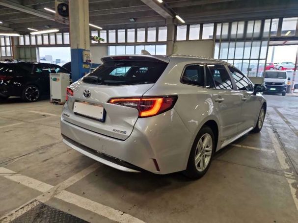 Toyota Corolla Hybrid Touring Sports 90 kW image number 4