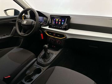 Car image 15