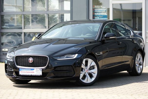 Jaguar XE P250 S 184 kW image number 1