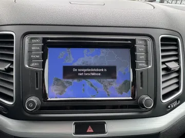 Car image 32