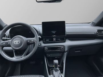 Car image 10