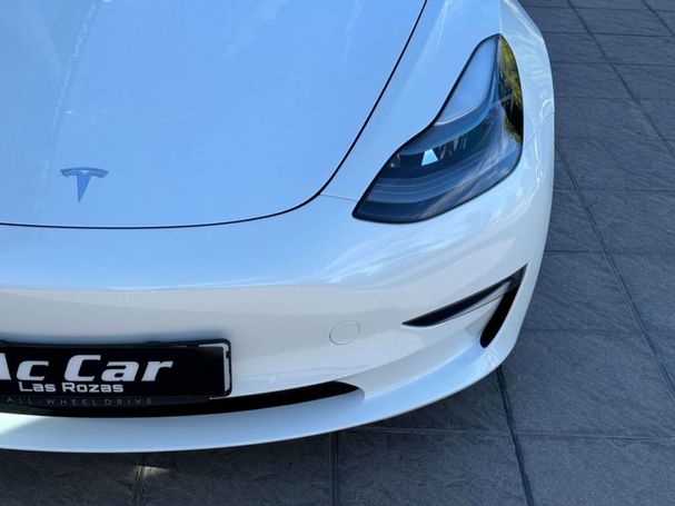 Tesla Model 3 Long Range AWD 258 kW image number 14