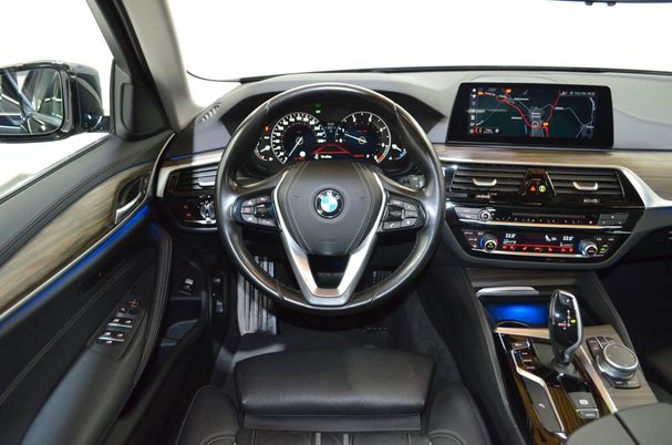 BMW 540d Touring xDrive 235 kW image number 9