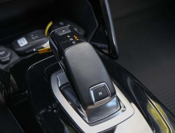 Car image 33