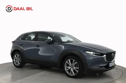 Car image 3