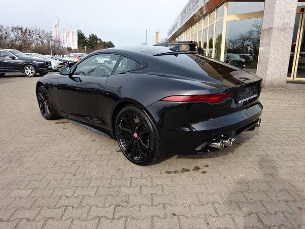 Jaguar F-Type Coupe P450 R-Dynamic Black AWD 331 kW image number 9