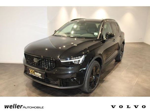 Volvo XC40 B3 Plus Black Edition 120 kW image number 1