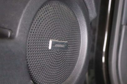 Car image 36