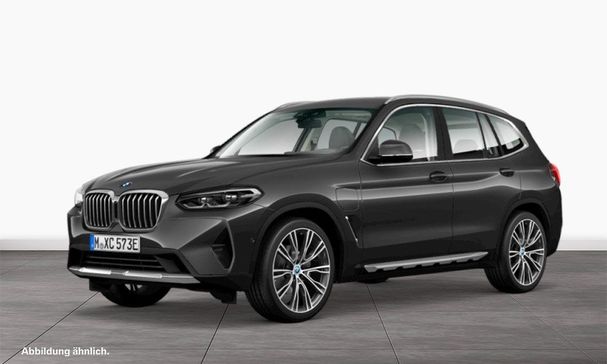 BMW X3 xDrive30e 215 kW image number 1