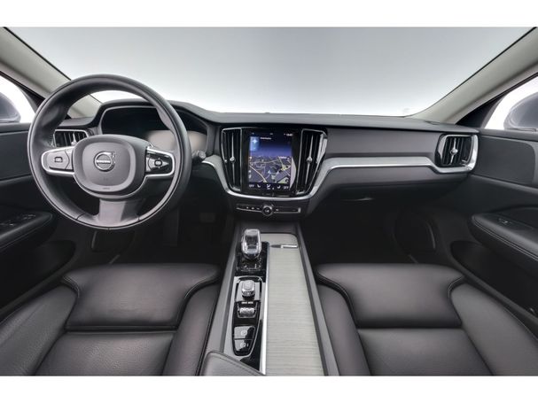 Volvo V60 B4 Inscription 145 kW image number 19