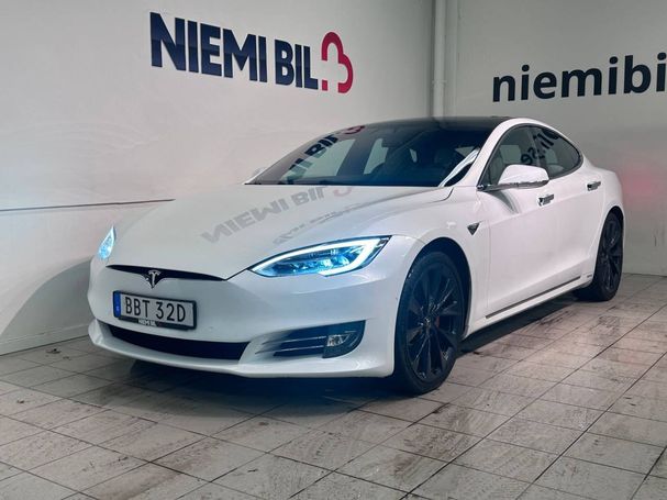 Tesla Model S Performance AWD 560 kW image number 21