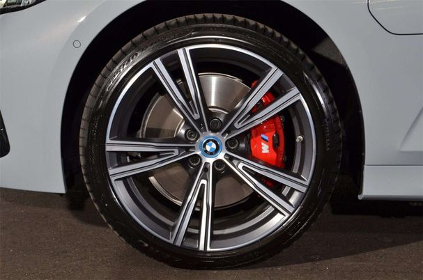 BMW 320 Touring e xDrive 150 kW image number 5