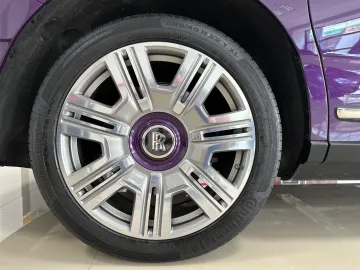 Car image 38