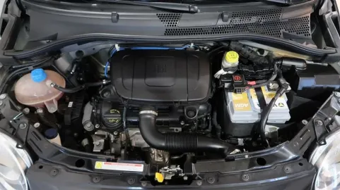 Car image 40