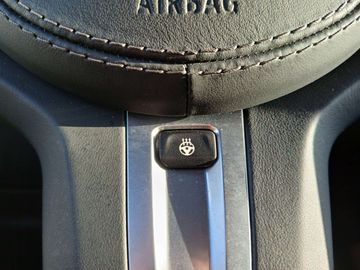 Car image 36