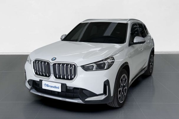 BMW iX1 xDrive30 200 kW image number 1