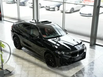 Car image 40