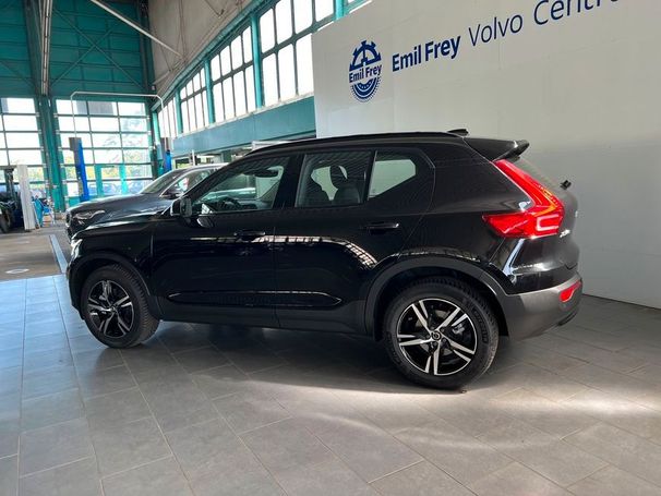 Volvo XC40 B3 Plus Dark DKG 120 kW image number 28