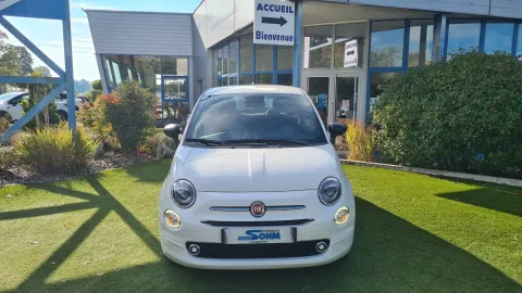 Car image 3