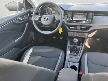 Car image 23