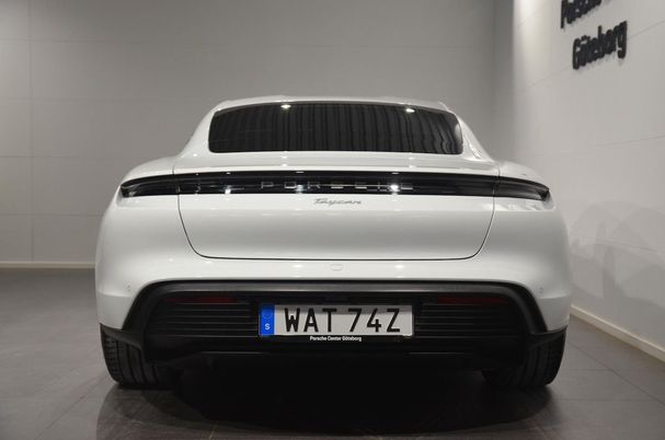 Porsche Taycan 350 kW image number 9